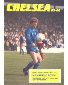 Chelsea v Mansfield Town official programme 09/10/1985
