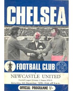 Chelsea v Newcastle United official programme 05/12/1970 Football League, half price