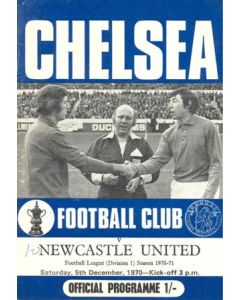 Chelsea v Newcastle United official programme 05/12/1970 Football League