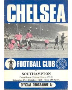 Chelsea v Southampton official programme 31/10/1970 Football League, half price
